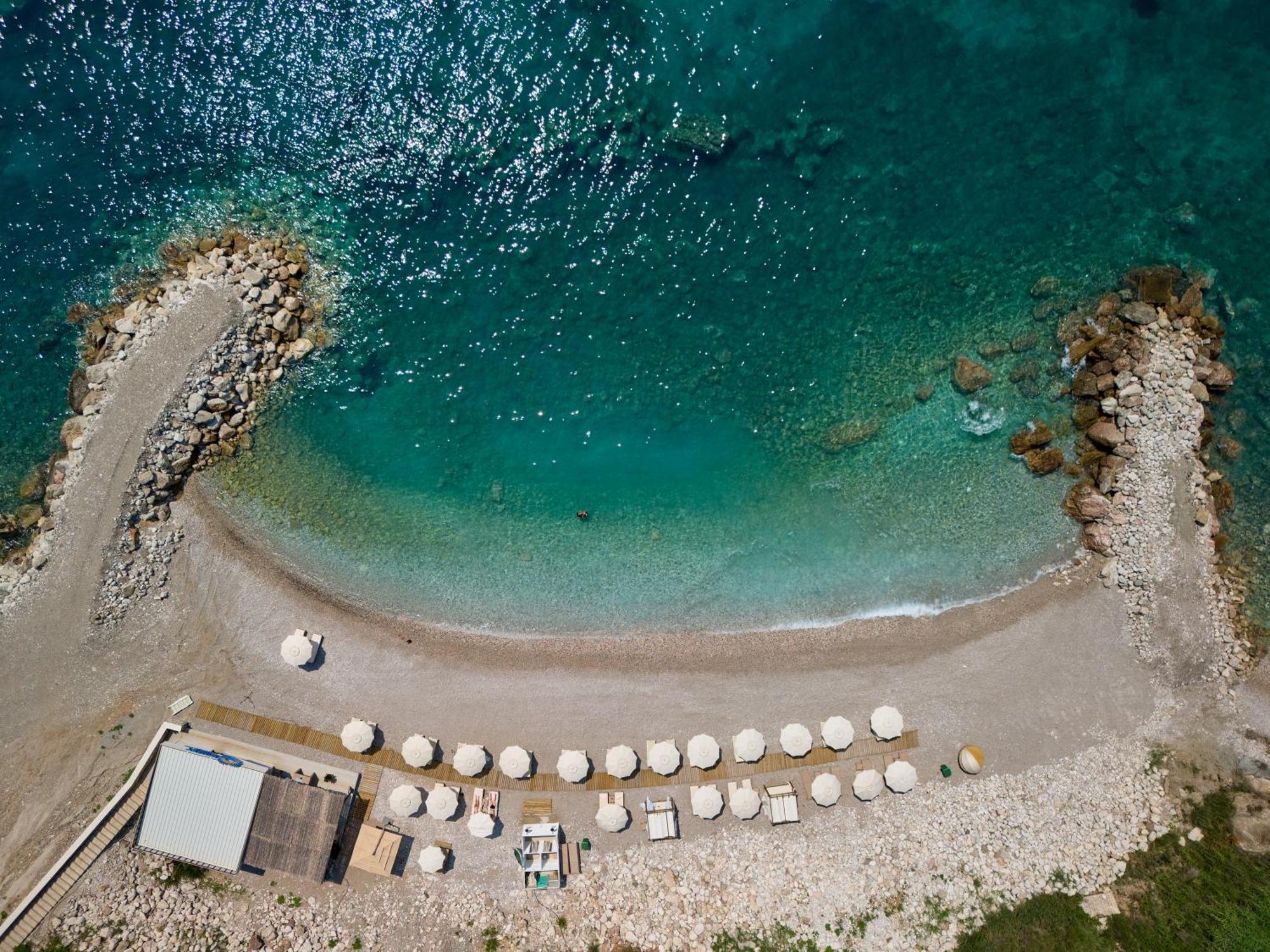 Ananti Resort, Residences & Beach Club - The Leading Hotels Of The World Sveti Stefan Eksteriør billede