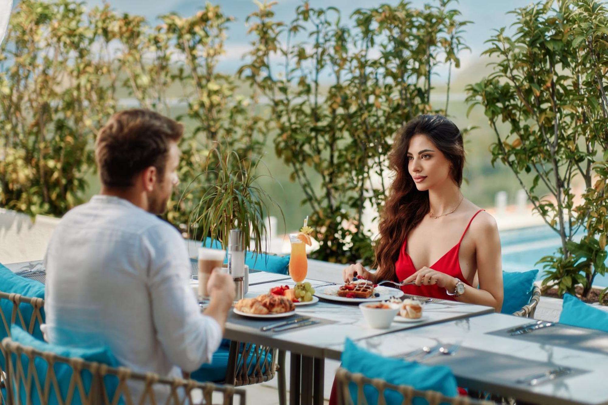 Ananti Resort, Residences & Beach Club - The Leading Hotels Of The World Sveti Stefan Eksteriør billede